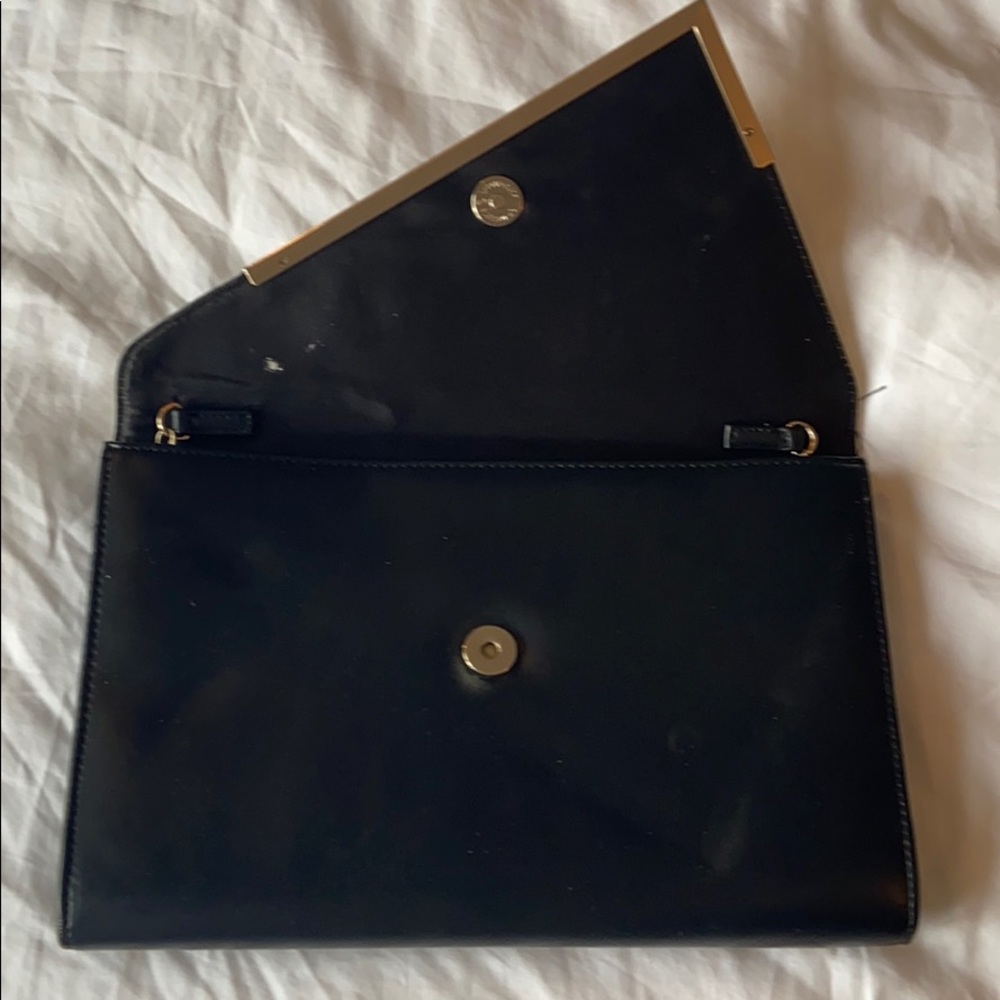 Purse - Picture 2 of 3